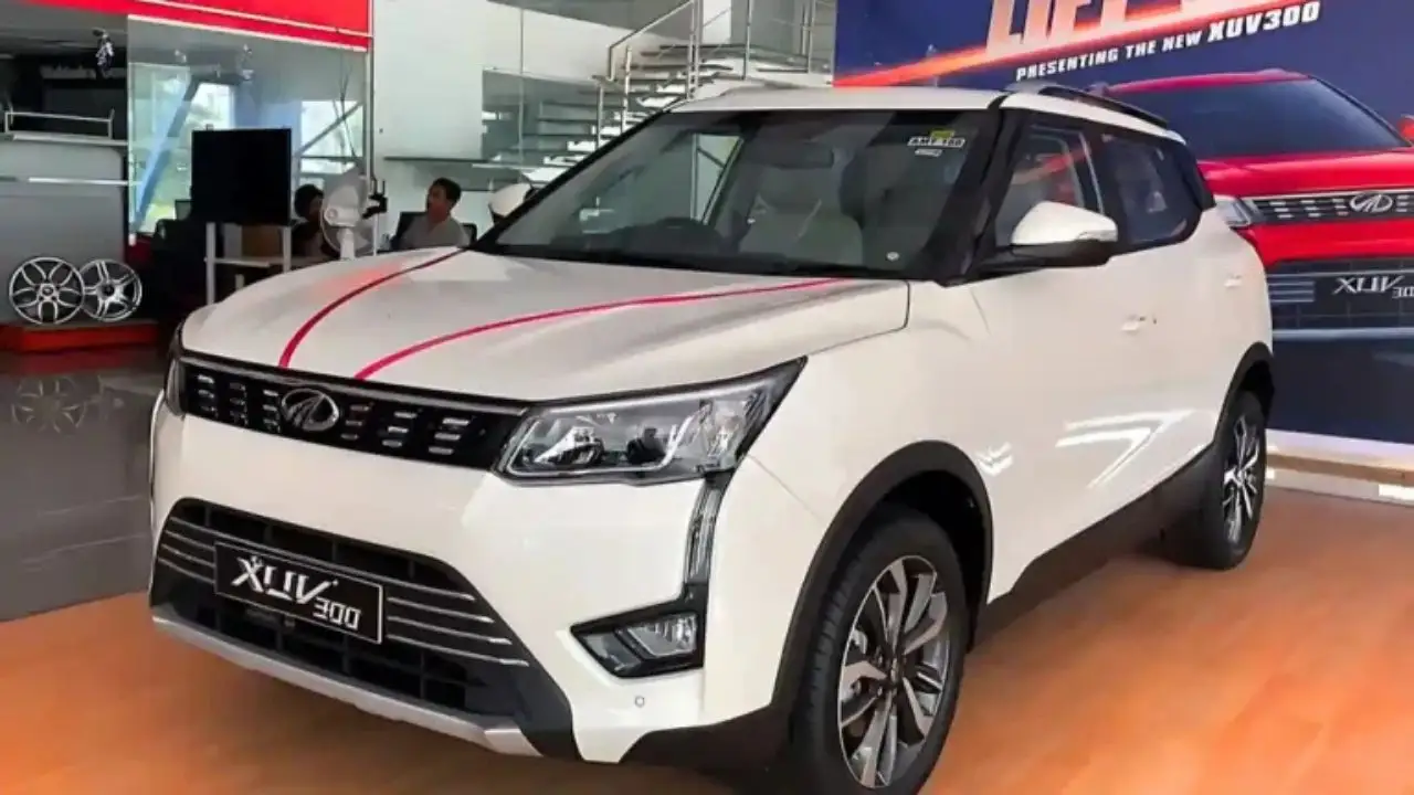 Mahindra XUV300 The Affordable SUV for Middle Class Families Still one of the strongest contenders in the compact SUV segment this version of the Mahindra XUV300 caters to middle class families